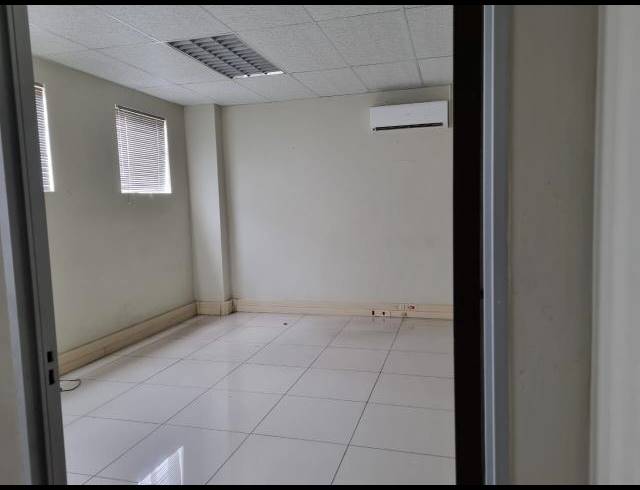 36M² OFFICE TO LET IN NELSPRUIT EXT 2